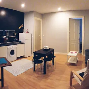 Vivienda Turistica Centrica Junto Al Museo Con Wifi Appartement