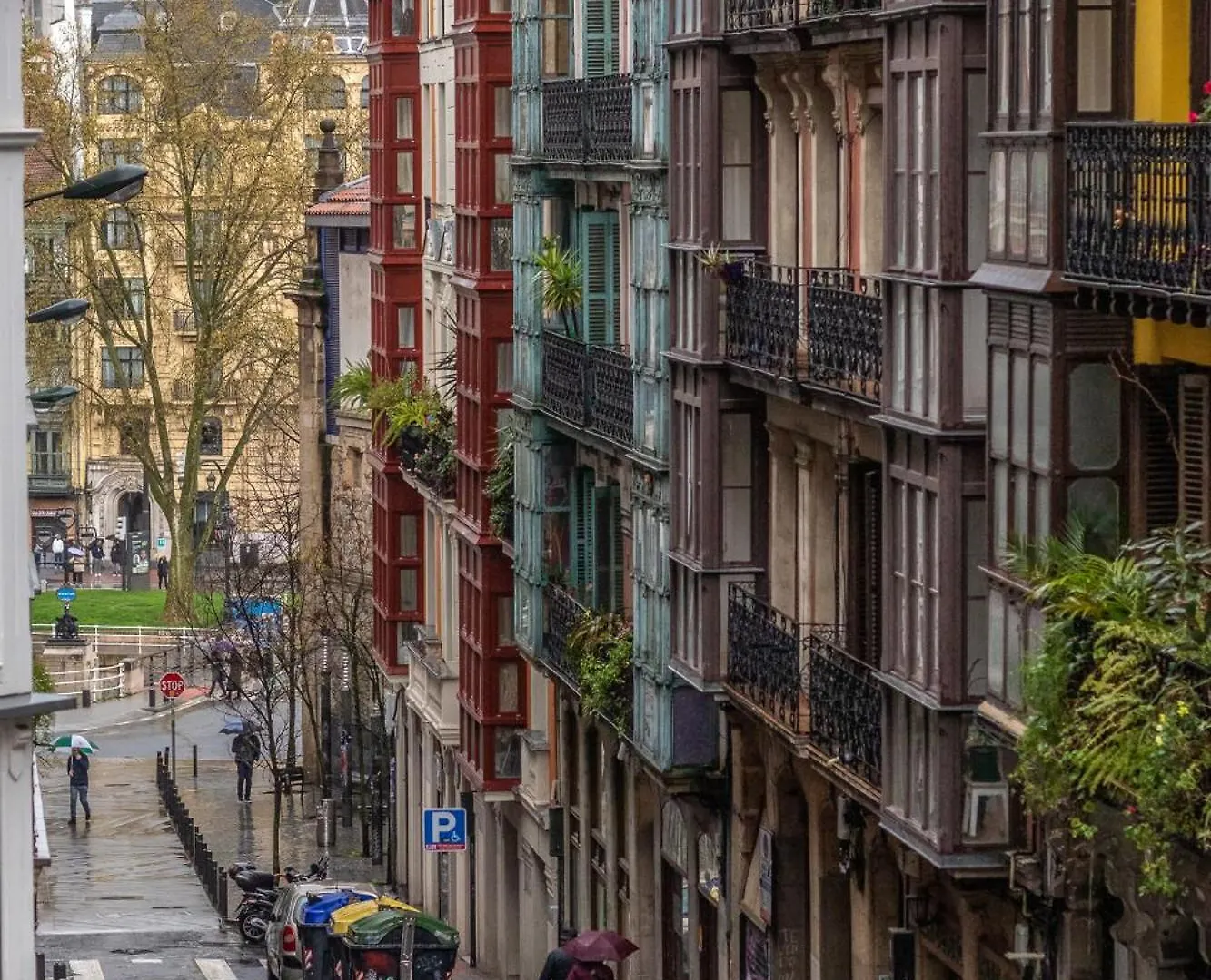 Charming 4 Double Bed Steps From The Old Town Apartment Bilbao Spain