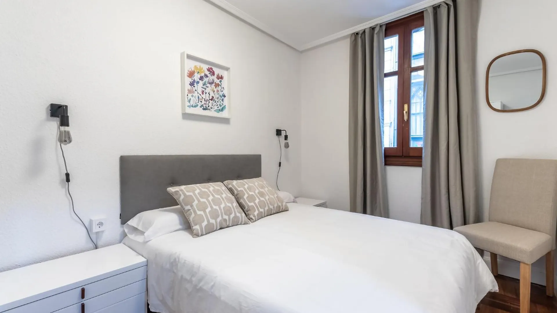 Appartamento Charming 4 Double Bed Steps From The Old Town Bilbao